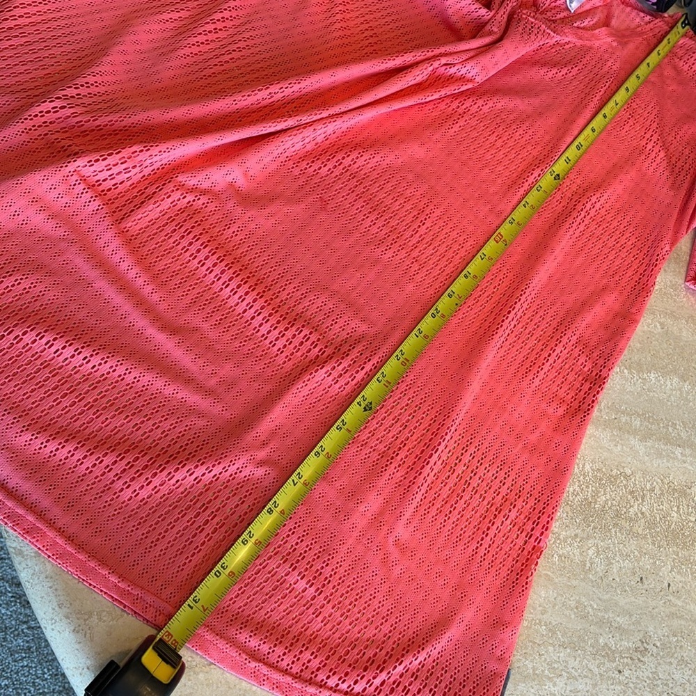 O’neill tee coverup, women's M, loose weave mesh, sheer. EUC - Picture 11 of 13